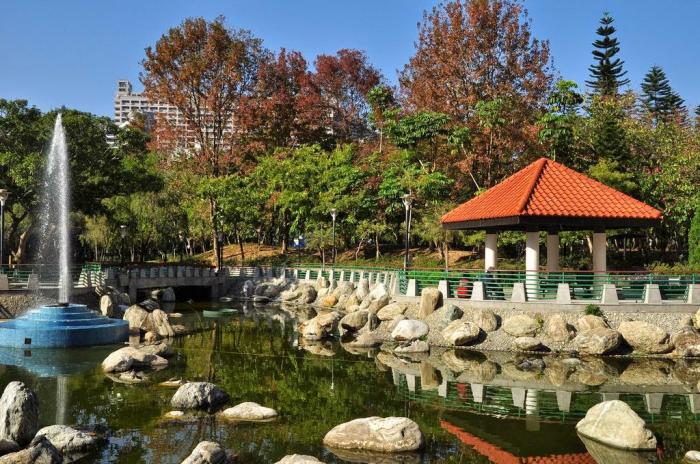 TsangTaiUkPlayground